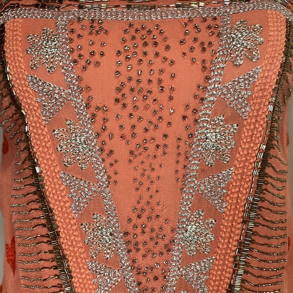 ⭐️SOLD⭐️ Gorgeous Anthropologie sequin top 00 - Picture 4 of 16